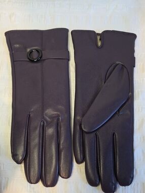 Dsane Purple Leather Touchscreen Gloves - NWOT Size Medium